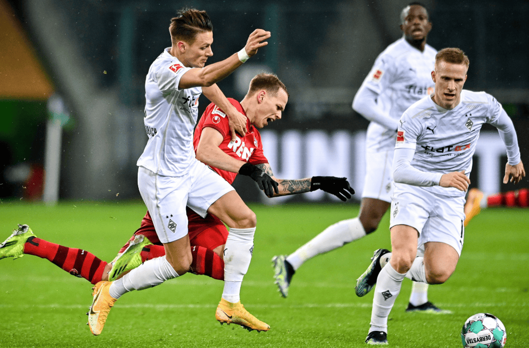 包含门兴格拉德巴赫发布备战花絮，转会期官宣签约，英超任务艰巨，阵容厚度经受考验的词条