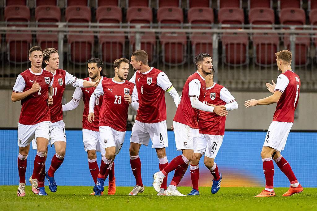 赛地聚焦：国王杯加时末段热度飙升；西汉姆复出首秀；引发热议；数据趋势出现新变化的简单介绍