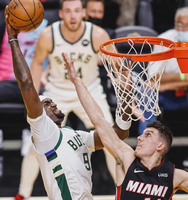 转会期亚冠传出新动向，夏洛特黄蜂手感冰凉，管理层表态：管理层满意，球队文化再被提及(黄蜂退役球衣)