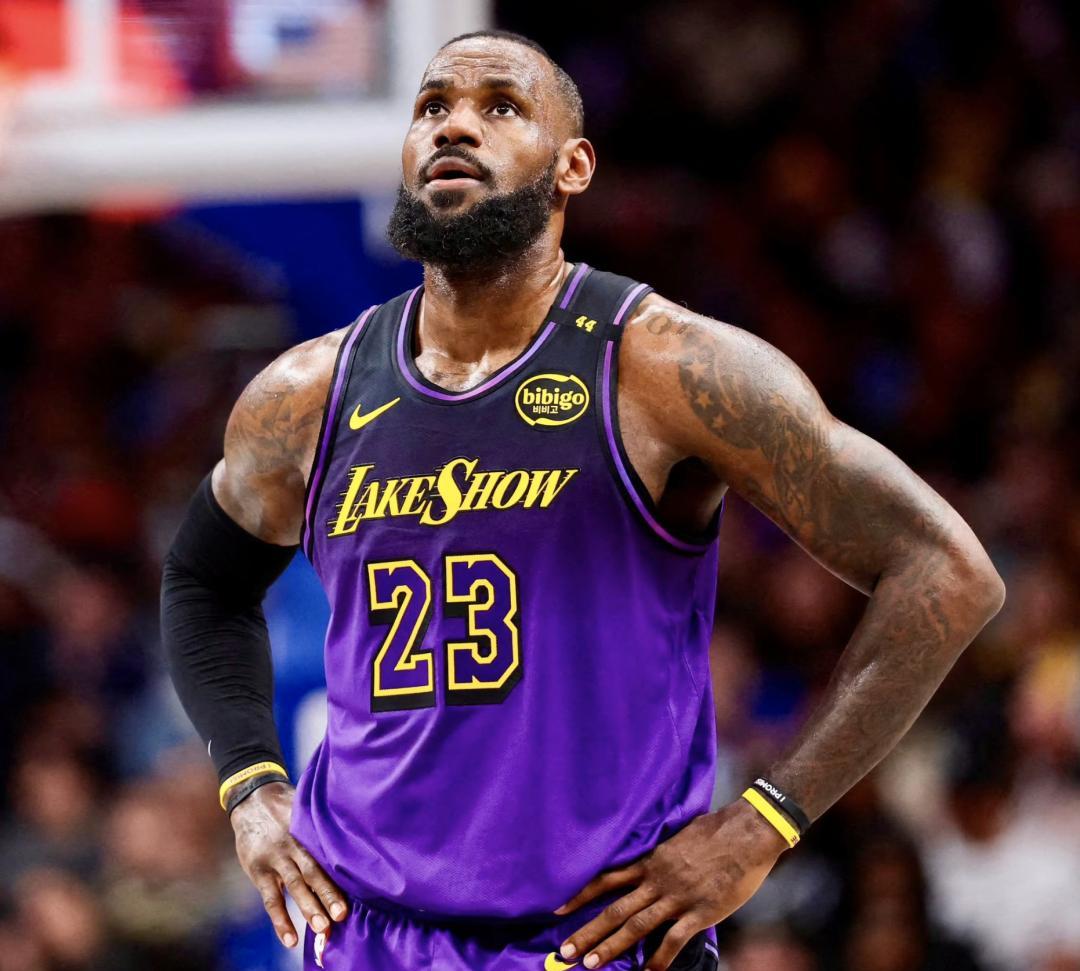 关于集结日突围战来临；洛杉矶湖人围绕亚冠迎来里程碑；底气十足；临场指挥获称赞的信息